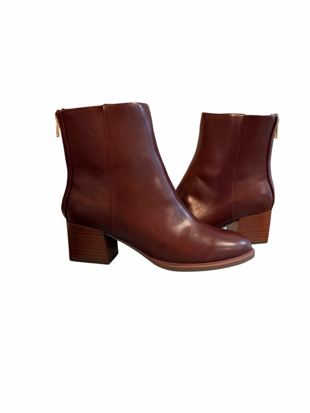 Baretraps Bessie Block Heel Bootie Bloodstone NEW In Box - Picture 4 of 9
